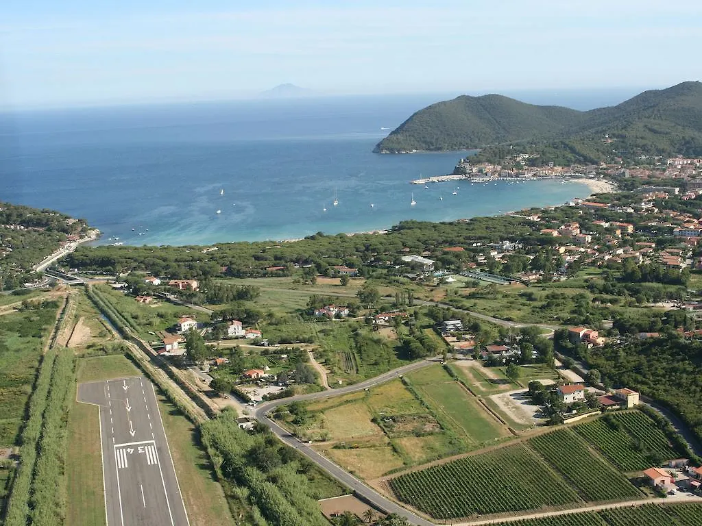 Hotel Villa Nettuno Campo nell'Elba Italy